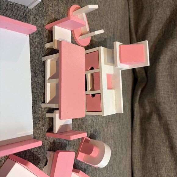 Pink Dolls House Furniture Wooden Set  Dolls Toys For Kids Gift 12 pieces - Picture 4 of 5